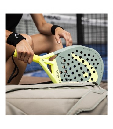 PALA HEAD EXTREME MOTION